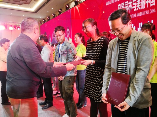5debc177ff69c889a955531bbb366aa.jpg